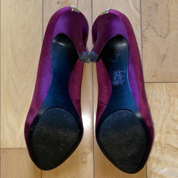 Nine West Silk shoes - Picture 6 of 7